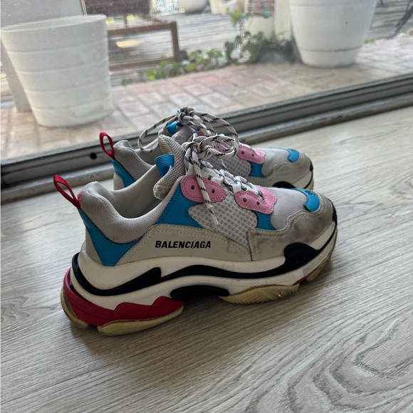 Balenciaga Multicolor Sneakers - Picture 1 of 3